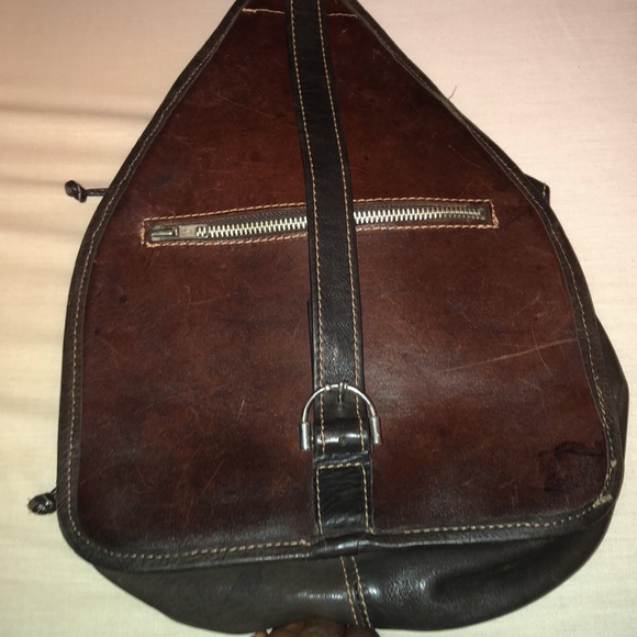 GENUINE LEATHER MADE IN CANADA CHOCOLATE ONE STRAP PURSE - Picture 4 of 7